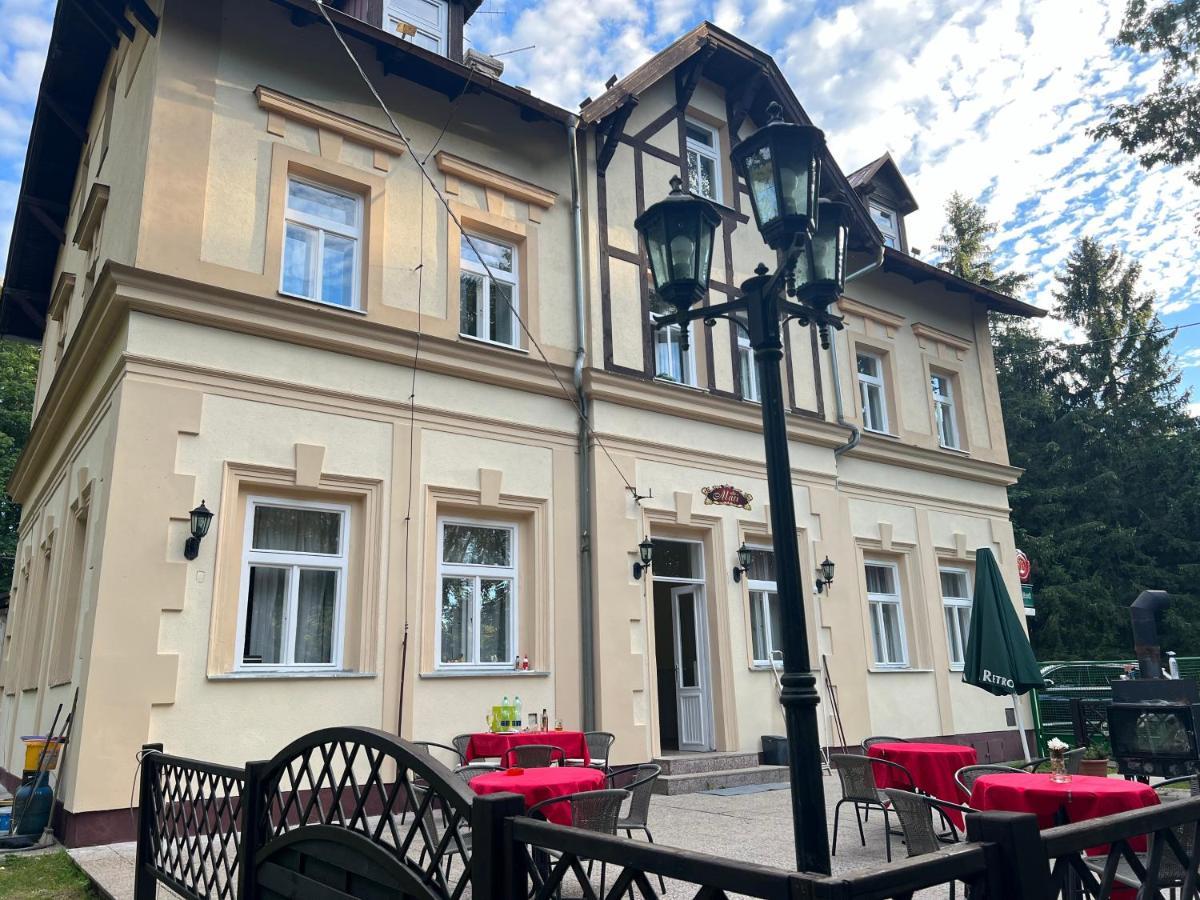 Villa Berolina Marianske Lazne Luaran gambar