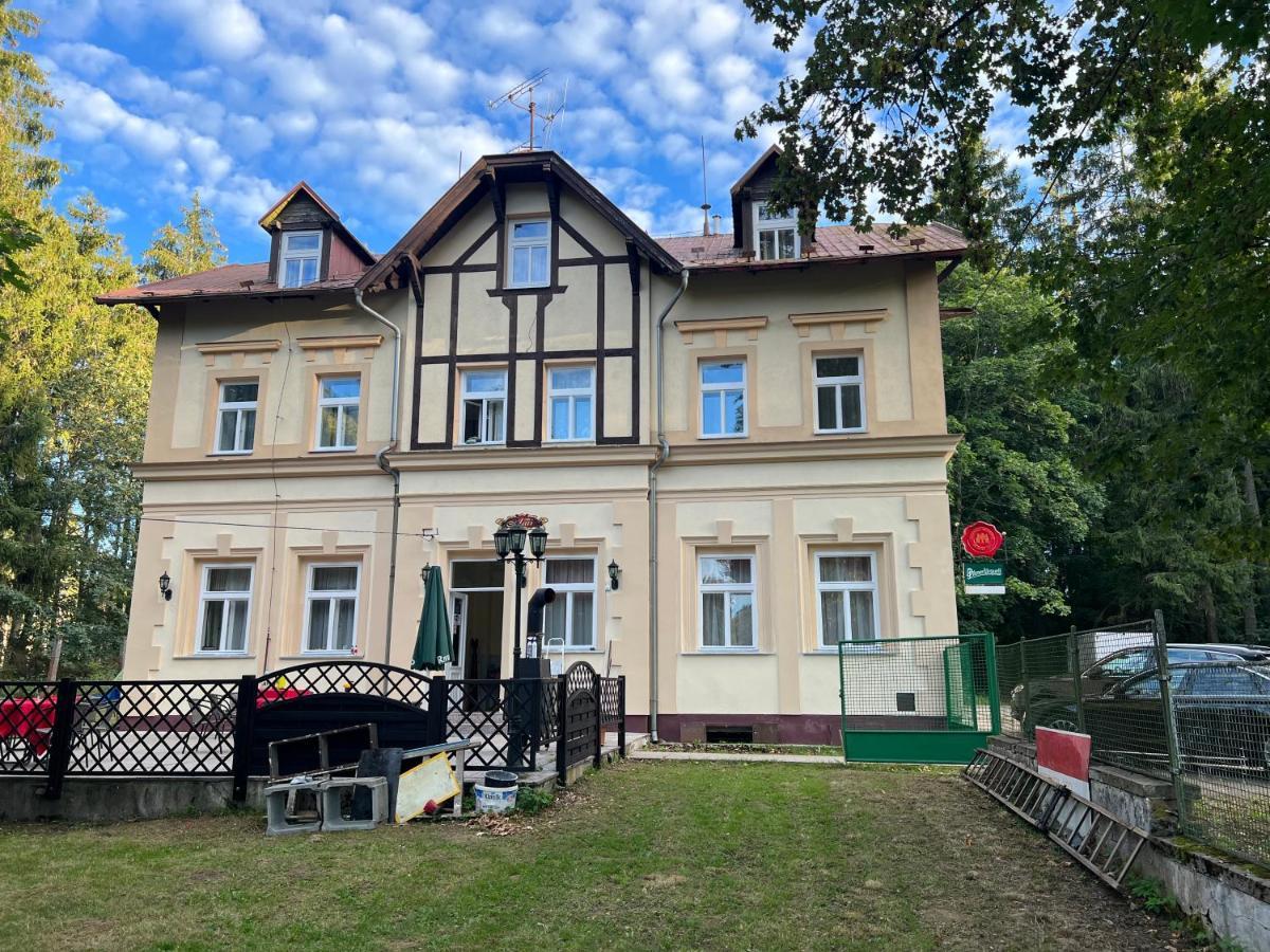 Villa Berolina Marianske Lazne Luaran gambar